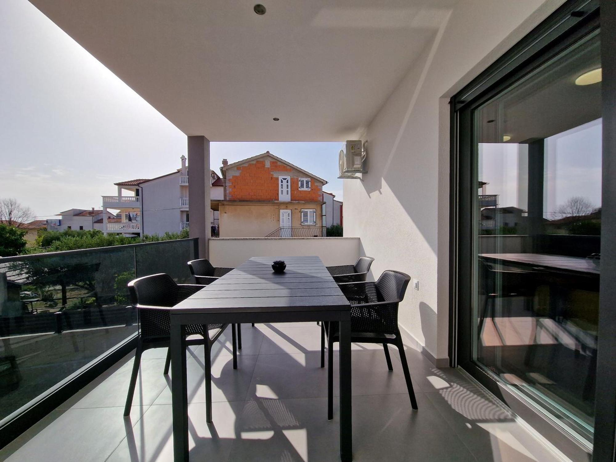 Apartments Okit Vodice Bagian luar foto