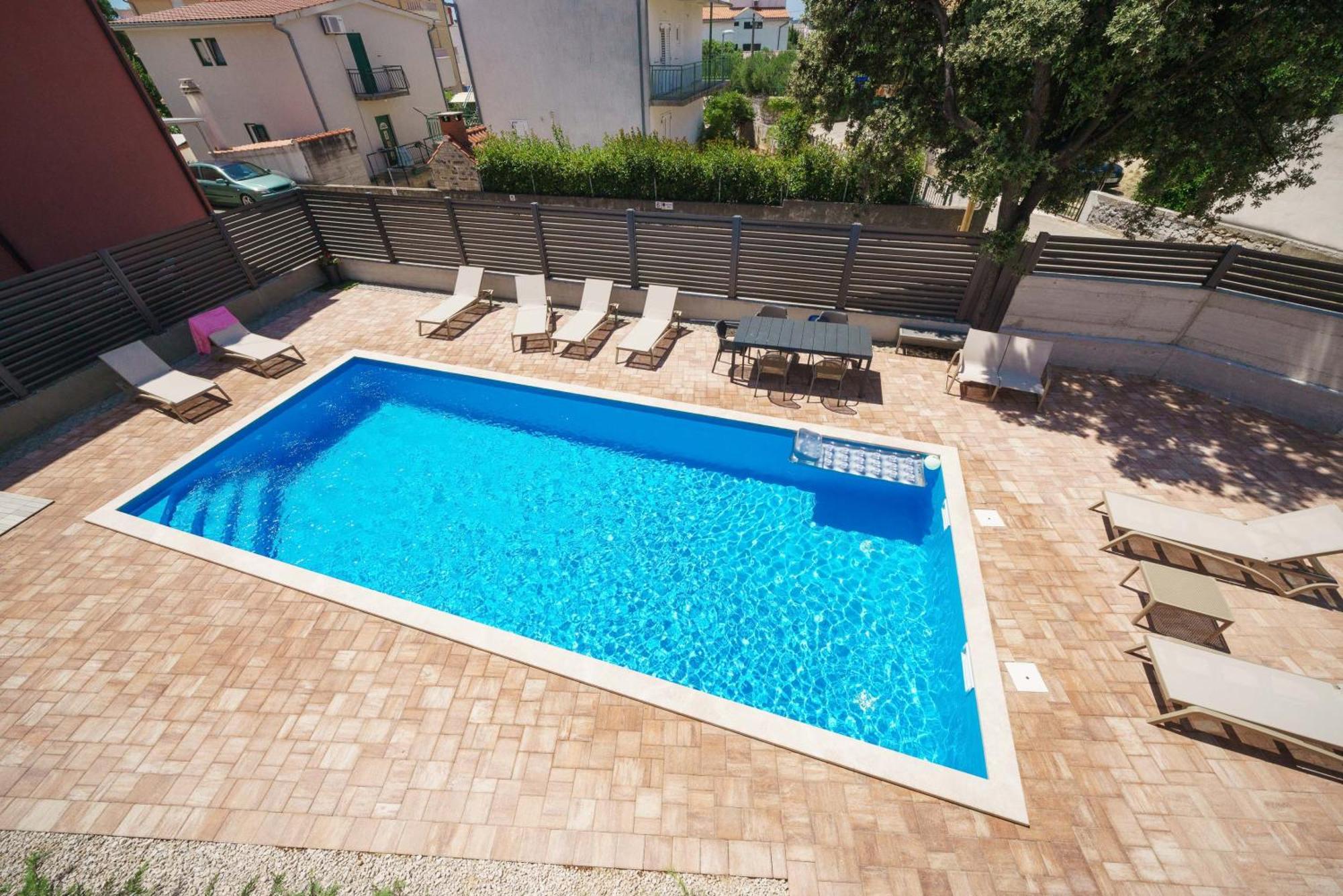Apartments Okit Vodice Bagian luar foto